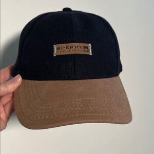 SPERRY NWOT Top-Sider Black Flannel Crown w/ Tan Faux Suede Brim Adjustable O/S